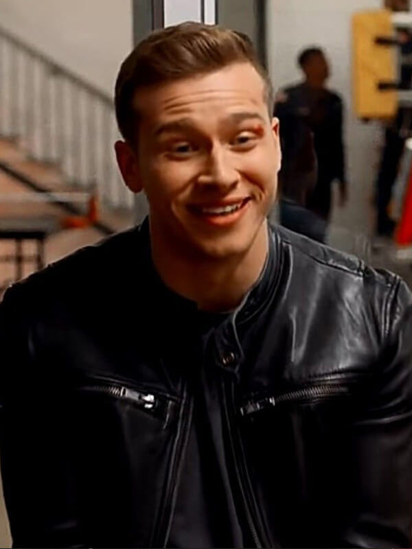 9-1-1 S01 Evan Buckley Black Leather Jacket