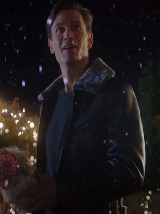 A Very Charming Christmas Town Sawyer Larsen Shearling Leather Jacket Free Shipping UK USA France