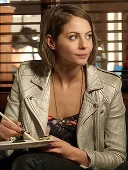 Arrow Willa Holland White Leather Jacket on Sale