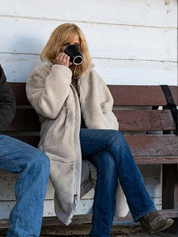 Beth Dutton Dutton Ranch S01 White Sherpa Coat