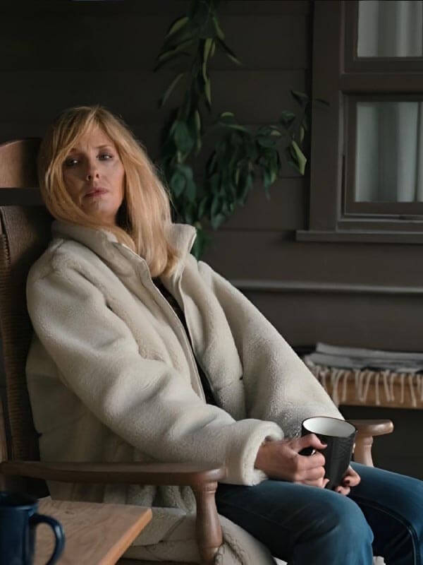 Beth Dutton Dutton Ranch S01 White Sherpa Coat