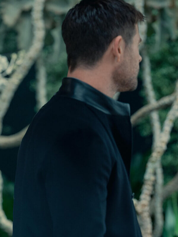 Chris Hemsworth Crime 101 Black Wool Jacket