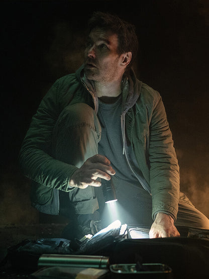 Dark Matter S01 Jason Dessen Green Jacket