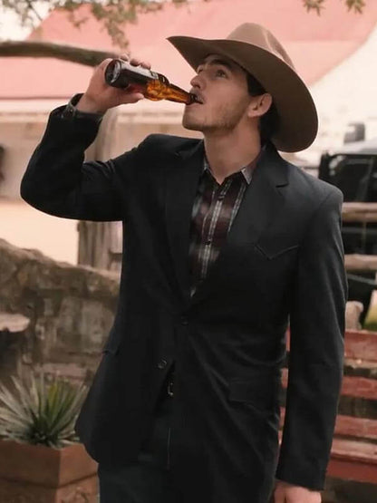 Finn Little Dutton Ranch S01 Carter Blazer