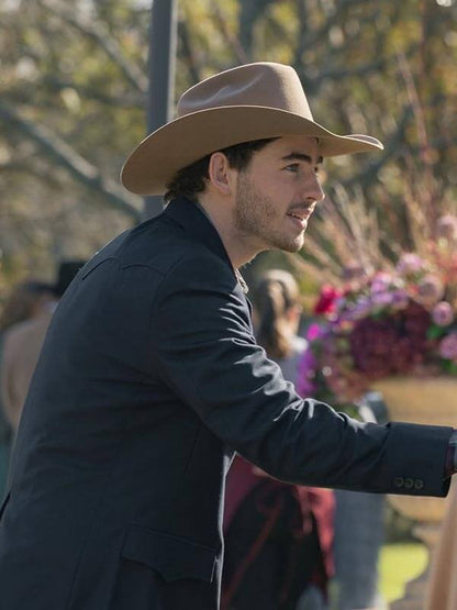 Finn Little Dutton Ranch S01 Carter Blazer