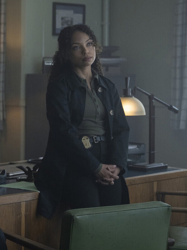 I Will Find You S01 Sarah Greer Black Coat