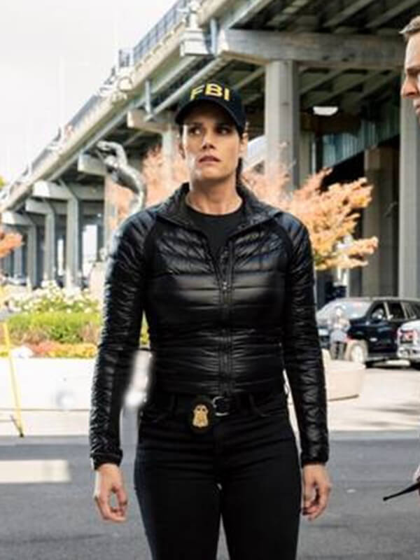 Maggie Bell CIA 2026 Black Puffer Jacket