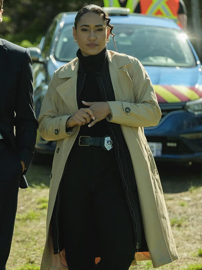 Saint-Pierre S01 Josephine Jobert Beige Coat