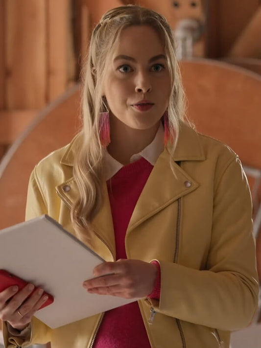 Sarah Dugdale Virgin River S06 Lizzie Yellow Jacket