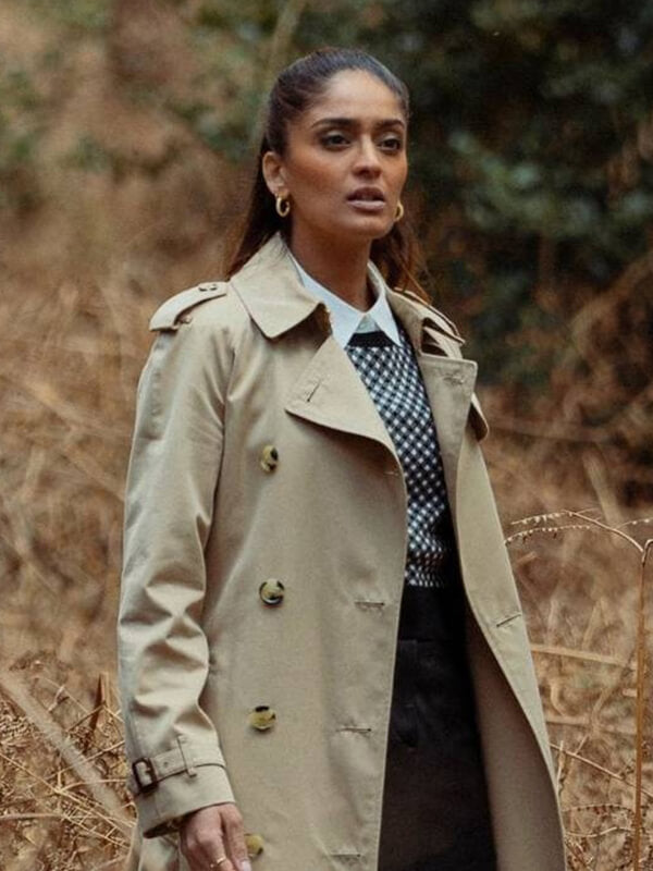 Seraphina Harrigan MobLand S01 Beige Trench Coat