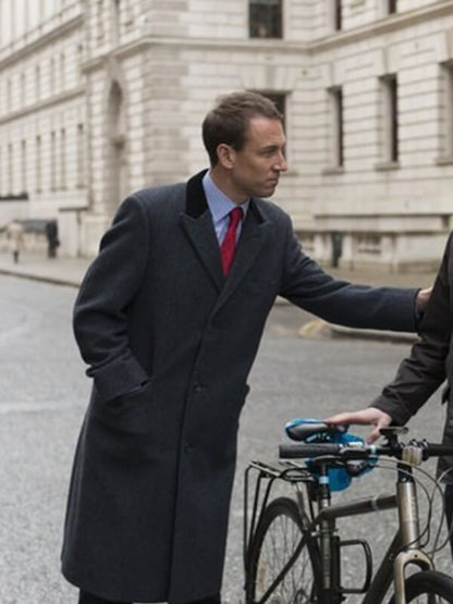 Tobias Menzies The Night Manager S01 Wool Coat