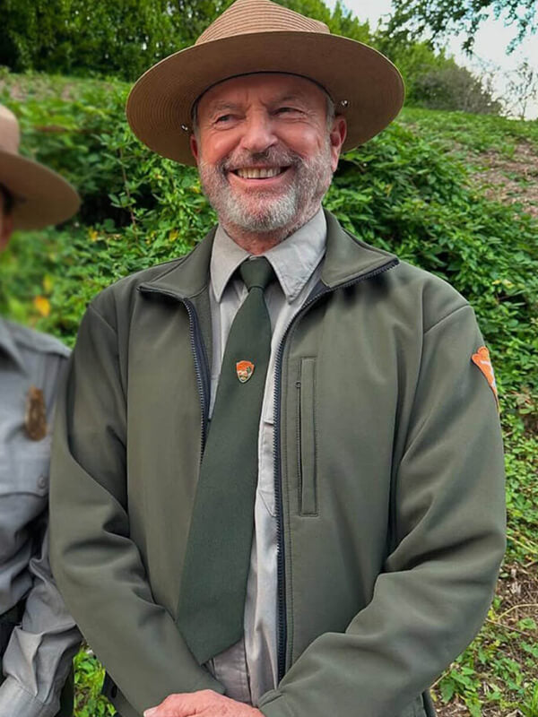 Untamed S01 Sam Neill Green Fleece Jacket